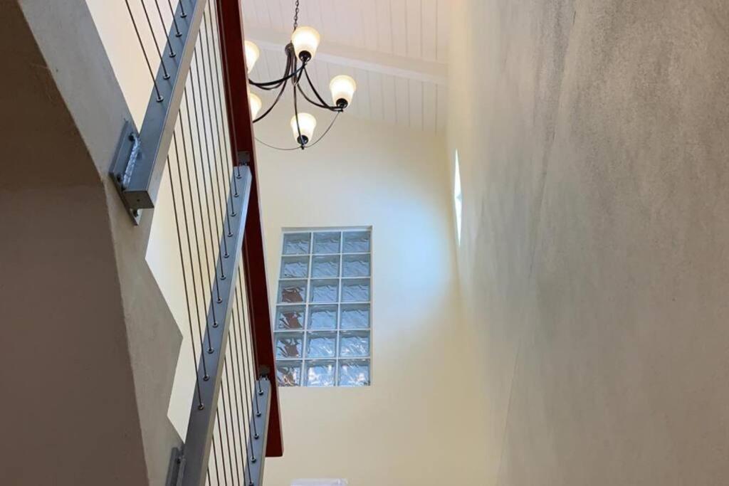The Pearl - Spacious Air Conditioned 3Bd, 2Bth Villa With Gorgeous Views Old Road Exterior foto