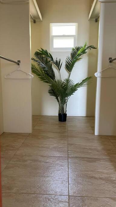 The Pearl - Spacious Air Conditioned 3Bd, 2Bth Villa With Gorgeous Views Old Road Exterior foto